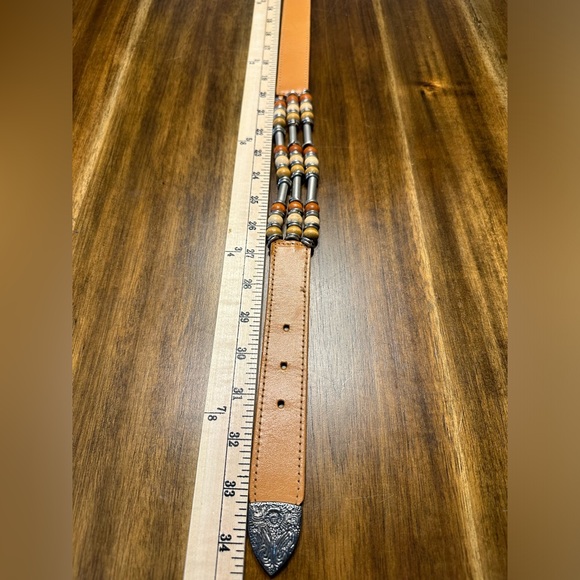 Vintage Ann Taylor Wood Bead South Western Leather Belt Size Medium - Picture 4 of 6